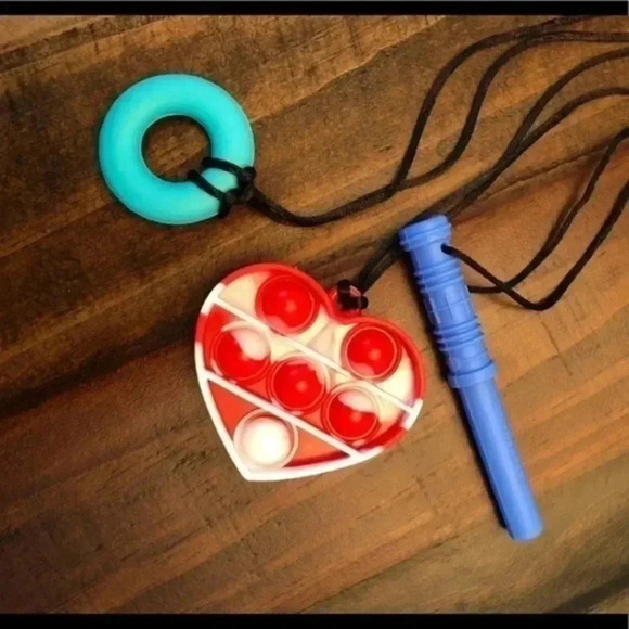 Set of 3 Autism Sensory Chew Oral Stimulation Fidget Toy Necklaces NWT - Picture 4 of 5